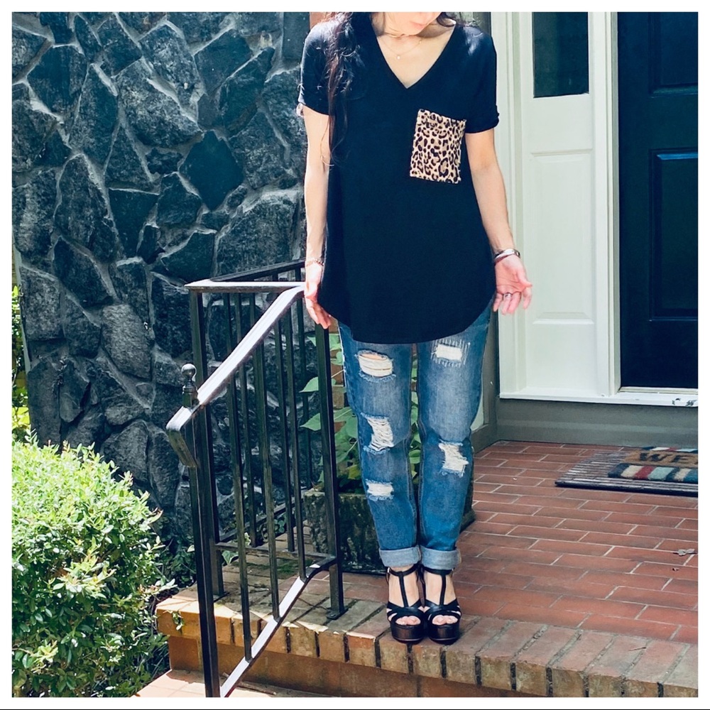 BLACK V NECK LEOPARD POCKET TUNIC TOP - Picture 11 of 14